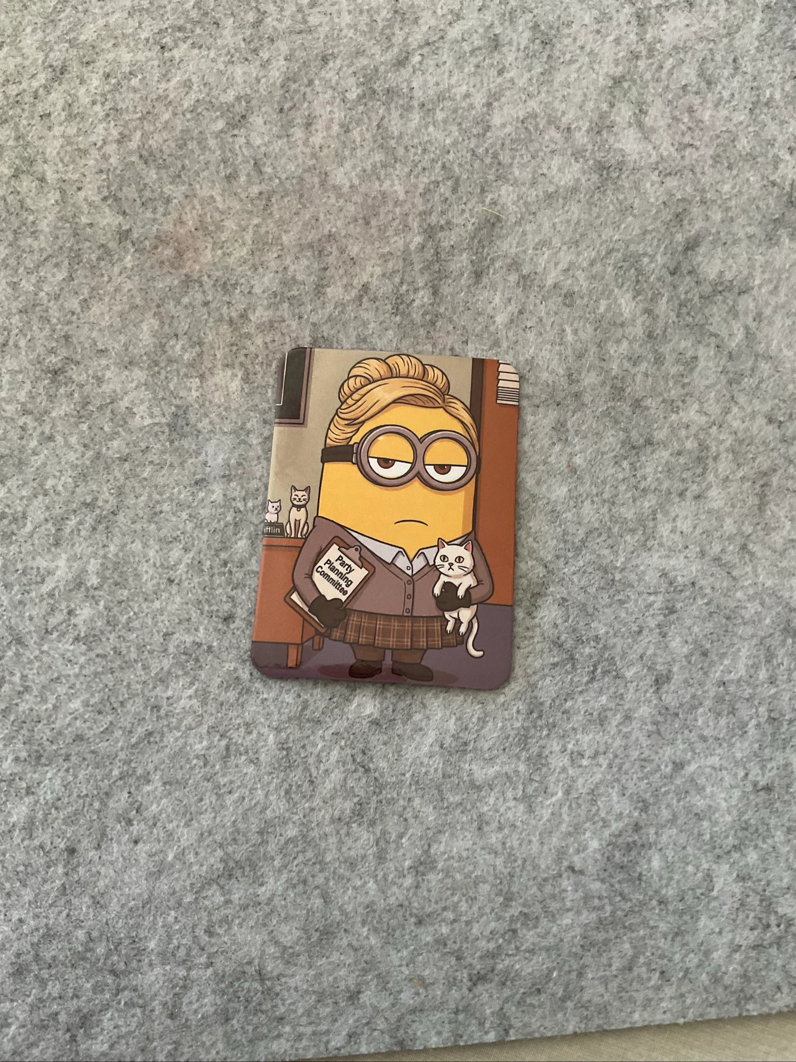 Imán Minion Angela - the Office – photo 3